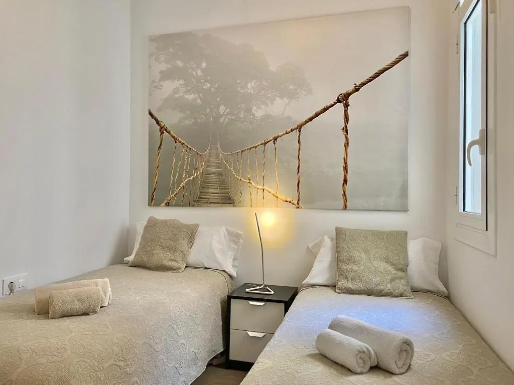 2 Bdr Eixample Apartment Barcelona