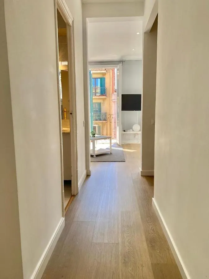 2 Bdr Eixample Apartment Barcelona Spain